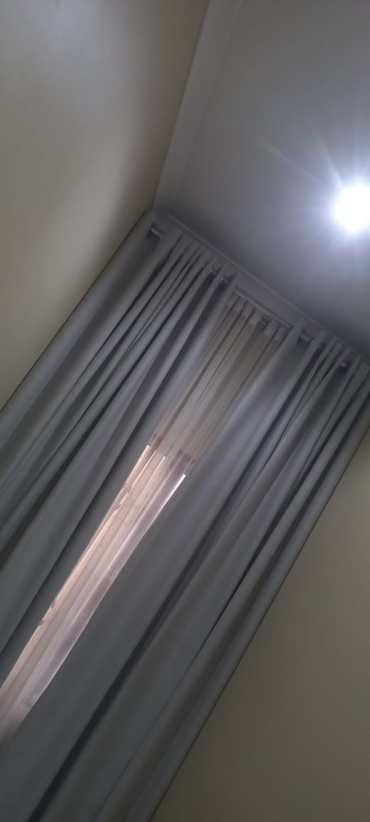 Persianas de madeira para escritório